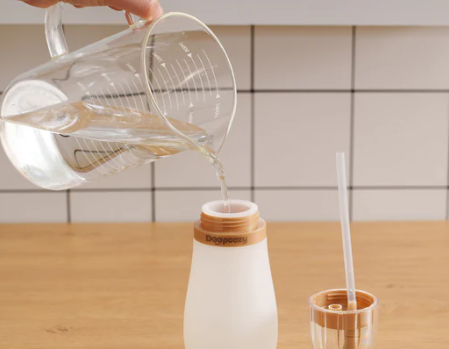 Can sinus rinse bottles be cleaned in the dishwasher