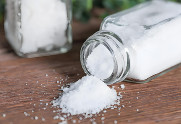 How long should saline solution be left in the nose