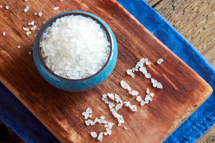 Can salt be used for nasal irrigation