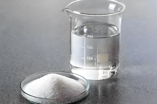 Is it good to rinse the nose with saline solution?