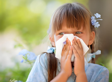 What sleeping position should a baby with a stuffy nose adopt?  