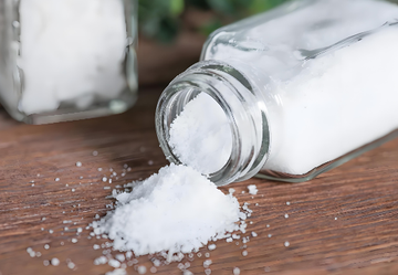 Will saline solution dry out the nasal cavity?