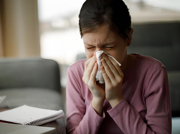 Relieving Acute Sinusitis: Nasal Irrigation vs. Nasal Sprays – Which is More Effective?